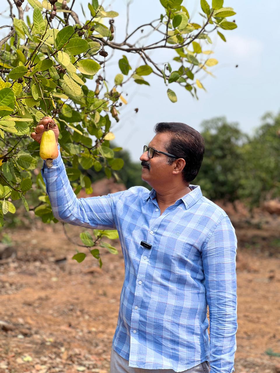मान्यवर भेट - 17